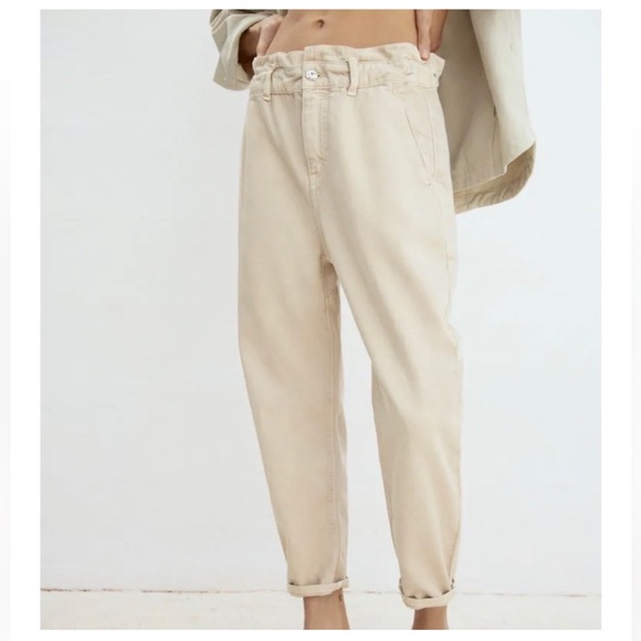 Zara Pants - Zara White Paperbag Waist Trousers Jeans Size 10